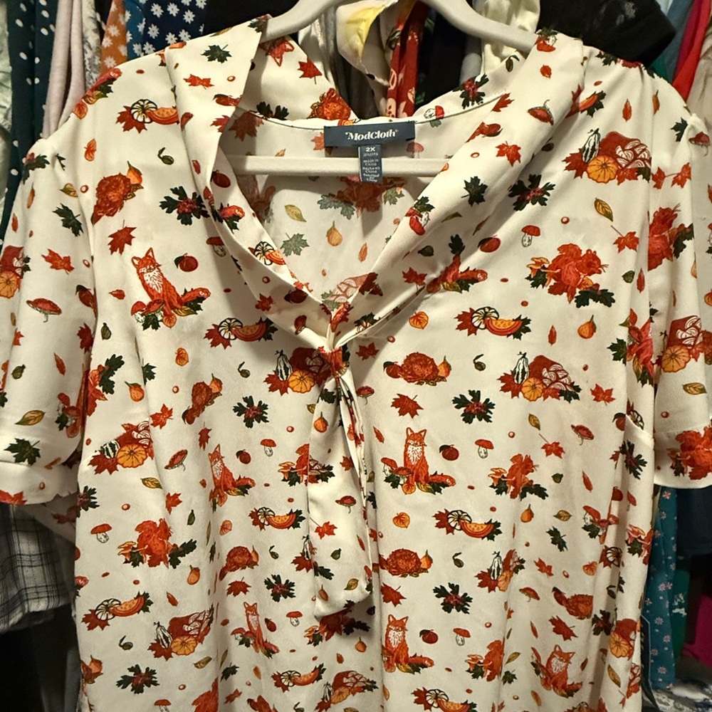 Modcloth Fox Autumn Print Blouse NWT